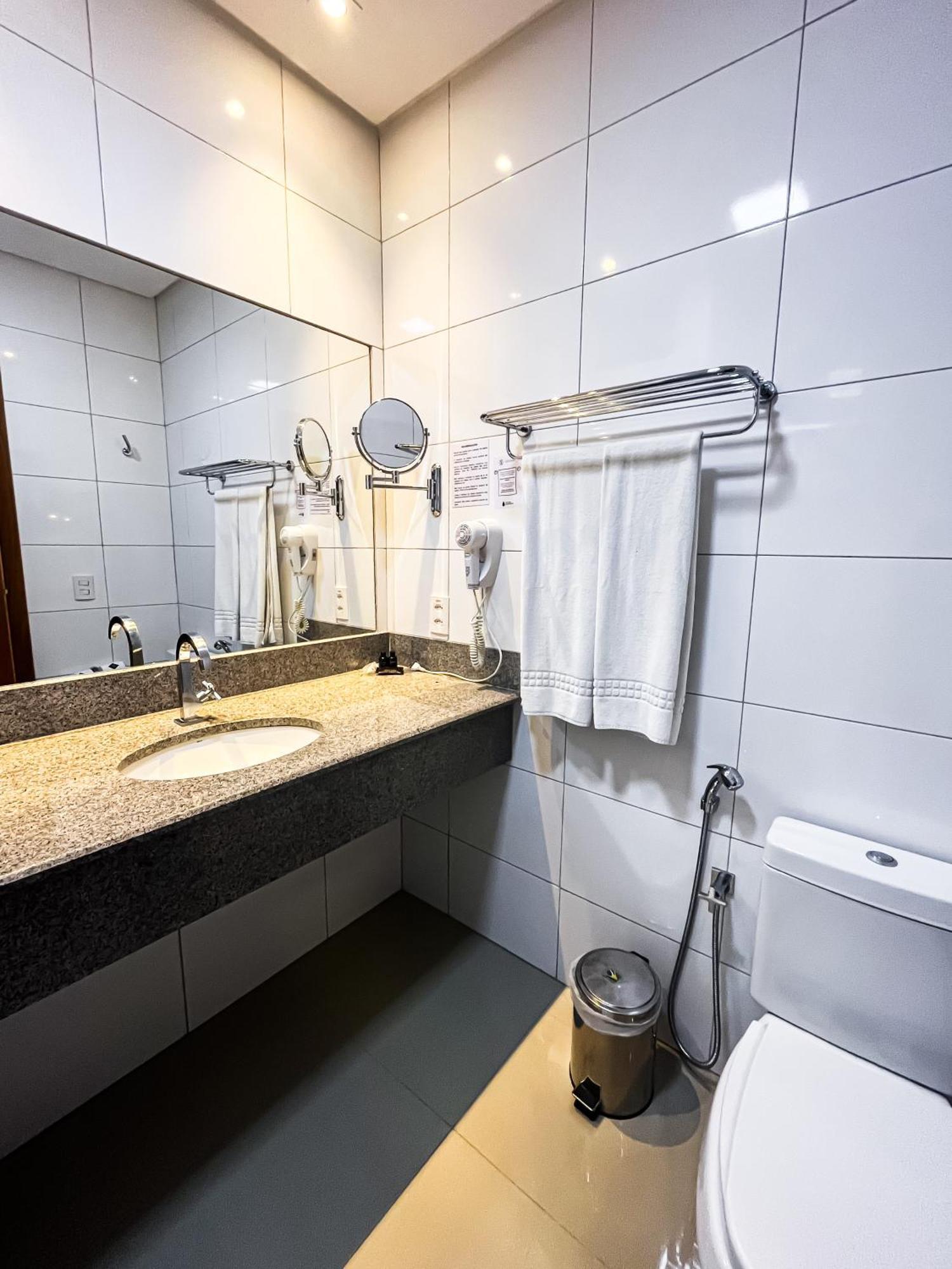 Liguori Hotel Trindade  Eksteriør bilde